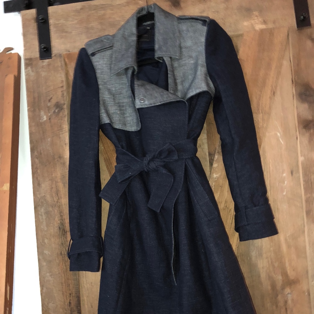 Medium - BCBG Denim Style Classy Jacket